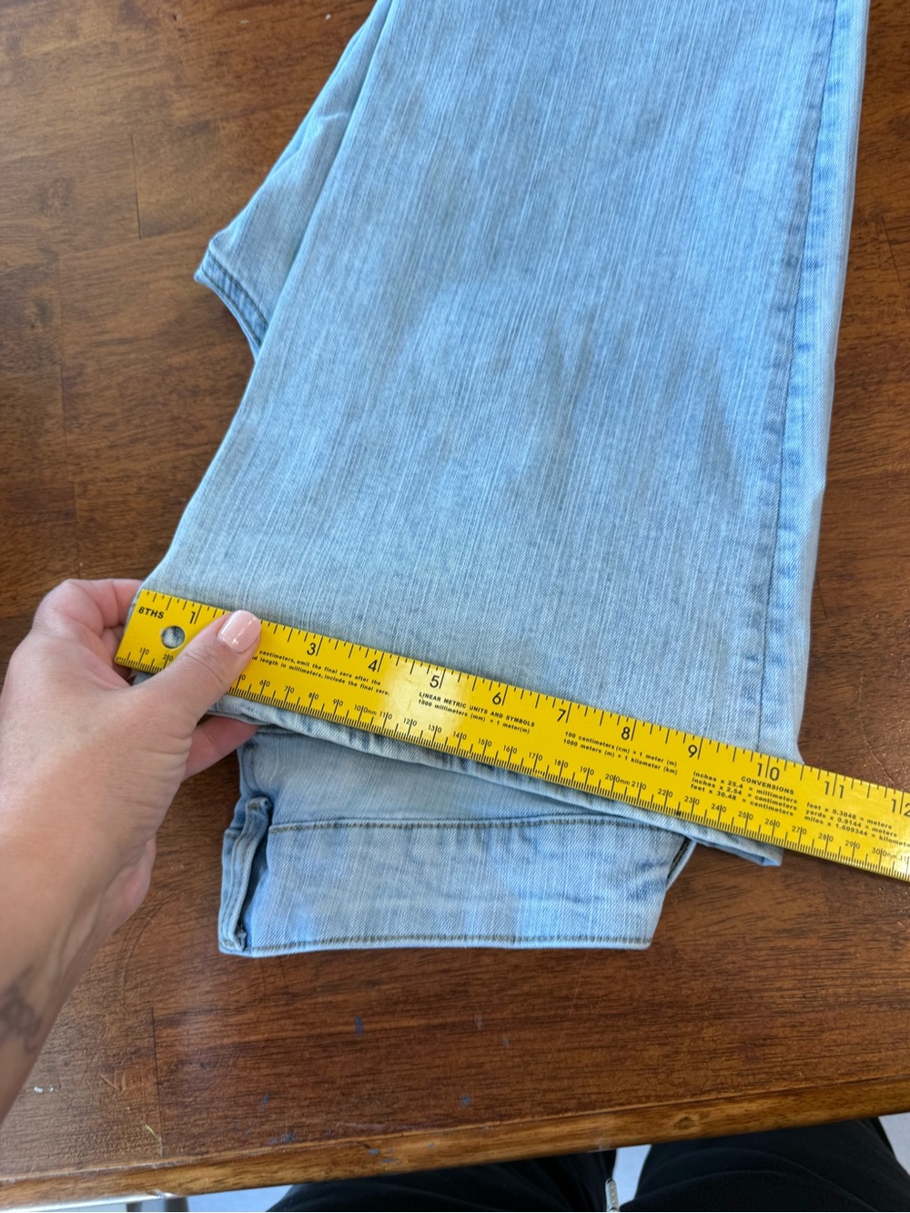 Aeropostale Low Rise Flare Jeans Light Wash Stretch Denim Womens Size 6 regular - Picture 10 of 11